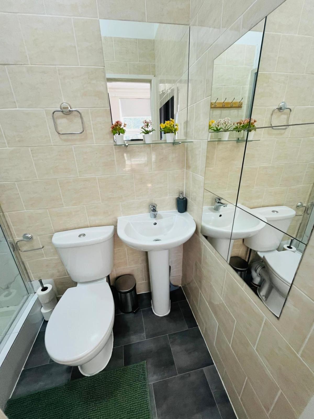 Wonderful Fully-Equipped Studio Near Central London 8 Exterior foto